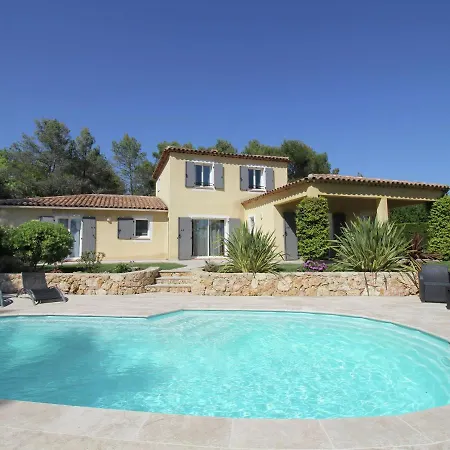 Lush With Private Pool